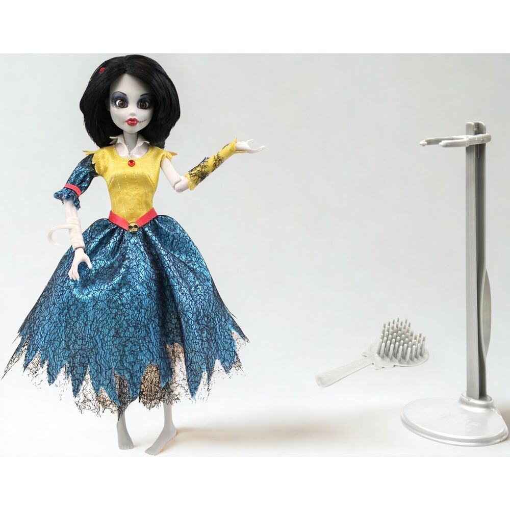 Once Upon a Zombie Snow White 11” Doll WowWee 2012 New Sealed Collector Stand - Picture 7 of 9